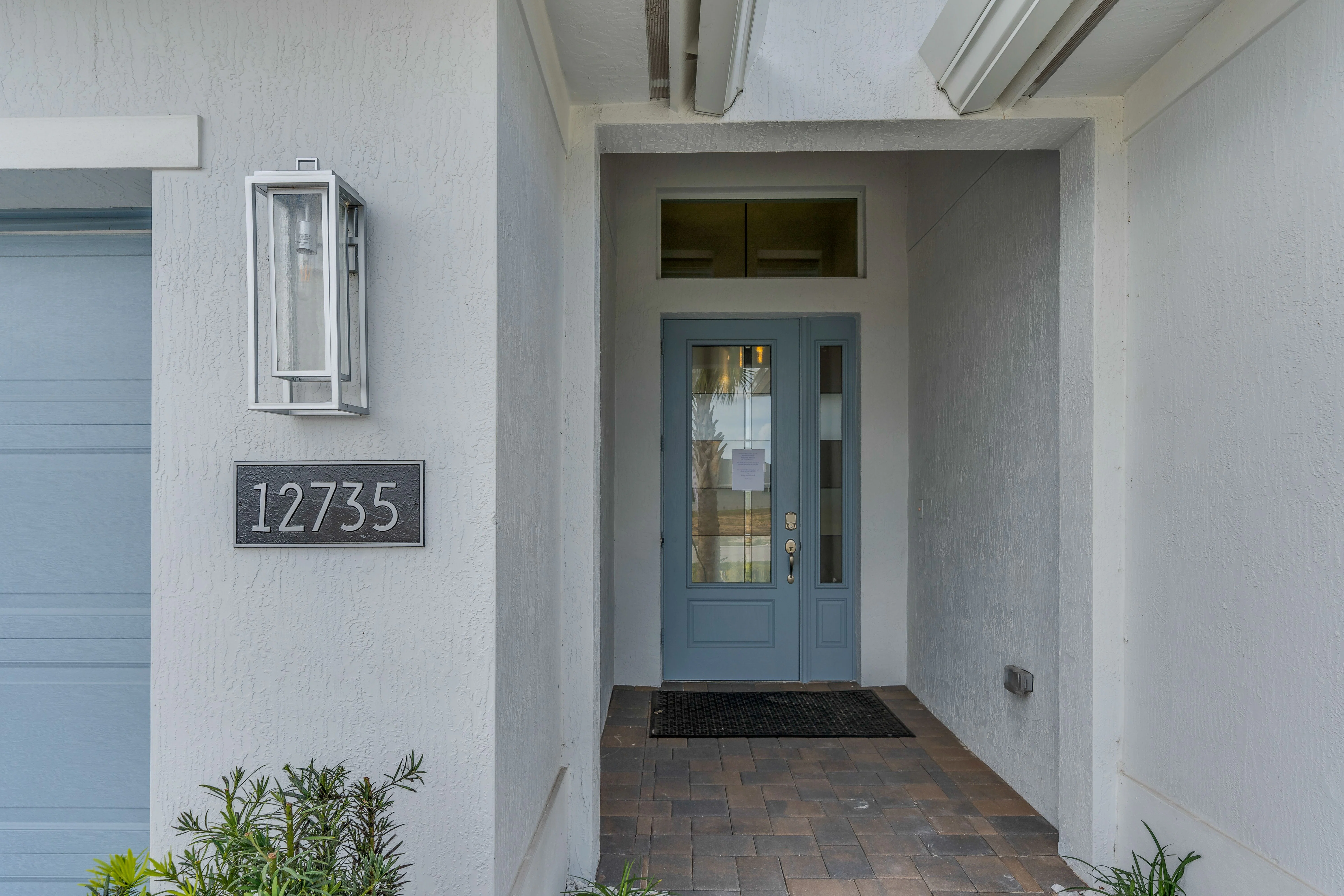 Front Entry Detail | Palomar Model Move-in Ready