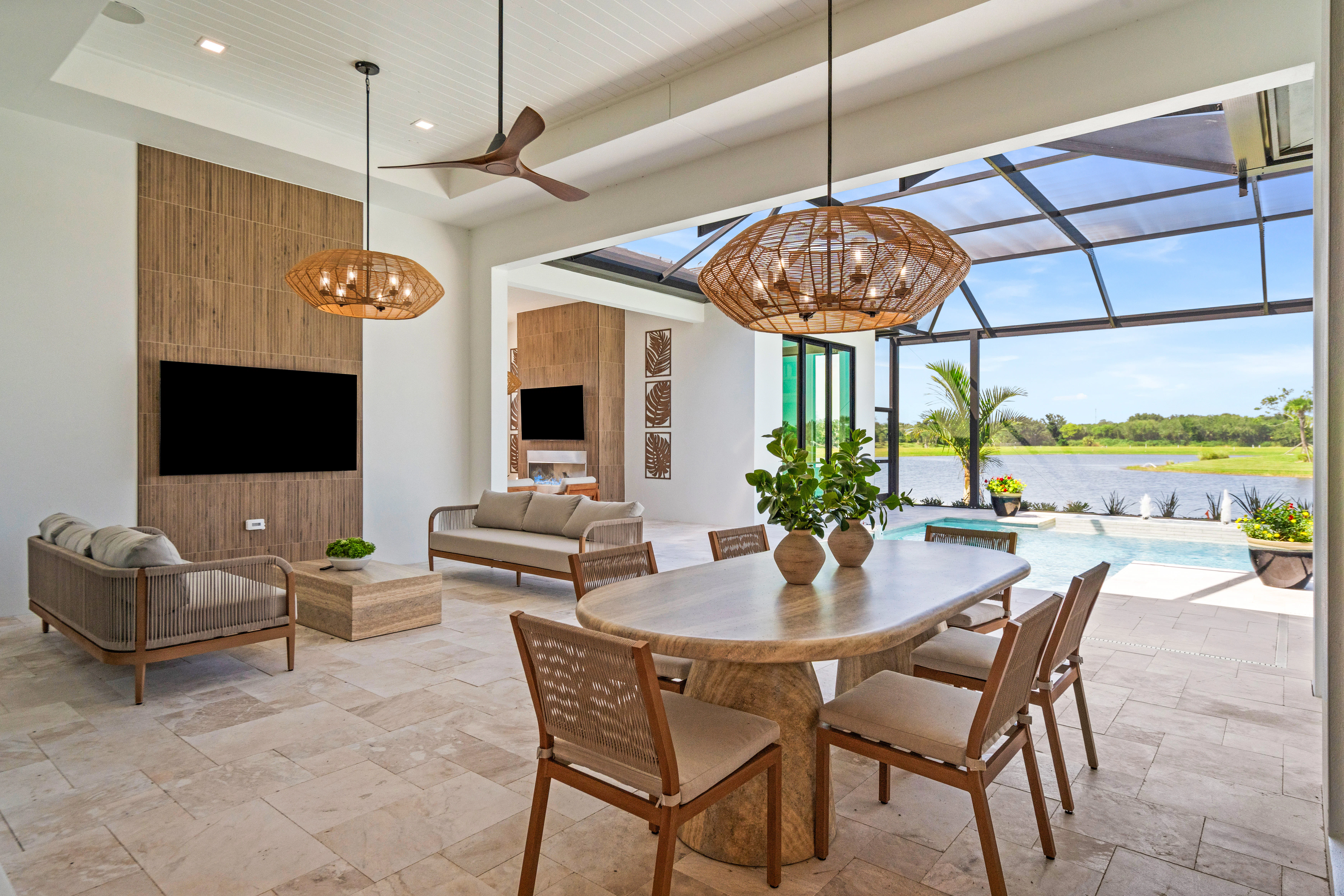 Lanai to Pool | Bridgewater